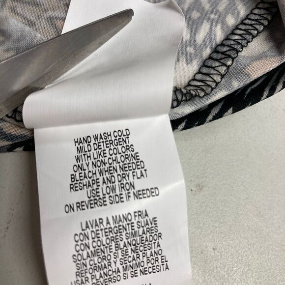 NEIMAN MARCUS Women’s Geometric Maxi Skirt Size Medium Multicolored - Picture 8 of 9